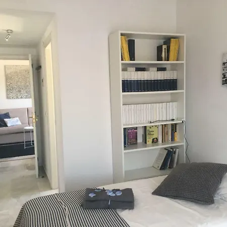 아파트 Cozy Banus